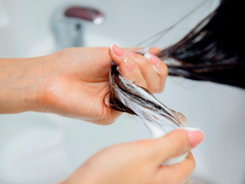 Use conditioner for the knot to easier untangle it without causing breakage