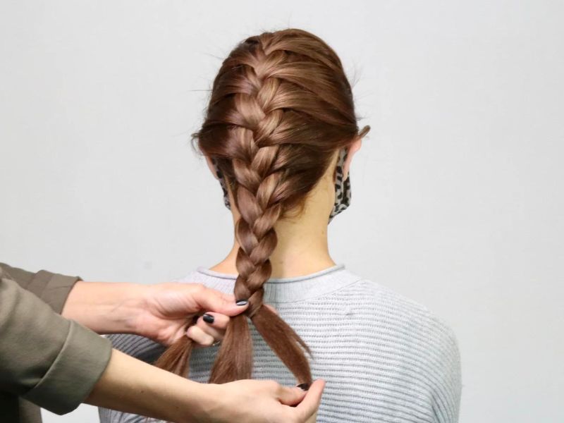 A Step By Step French Braid Guide