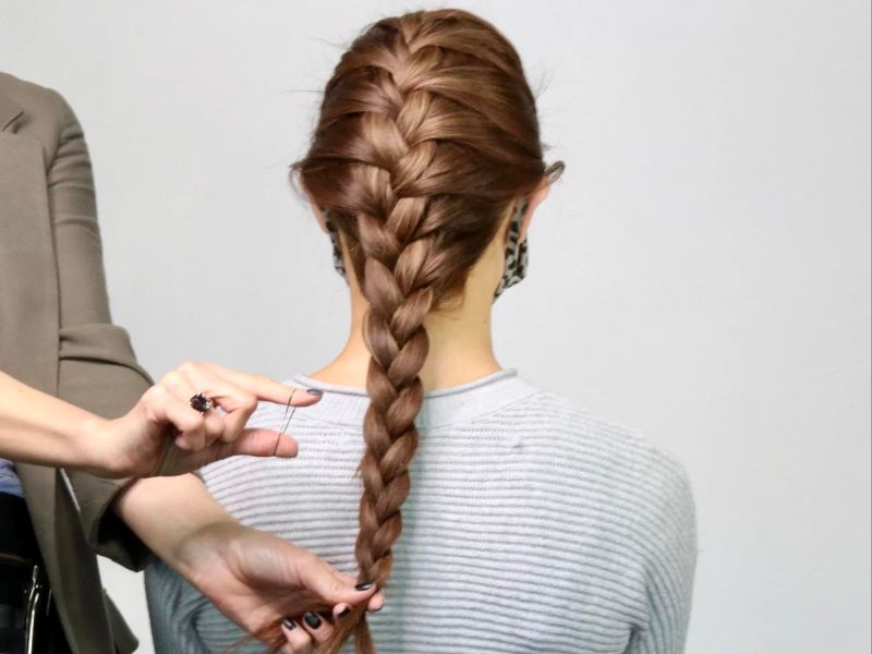 A Step By Step French Braid Guide