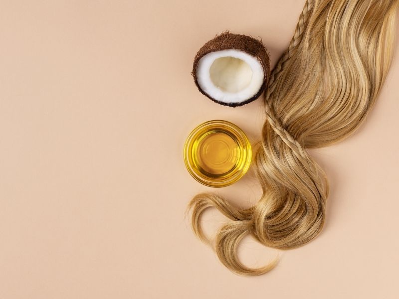 Take care of curled hair by nature ingredients