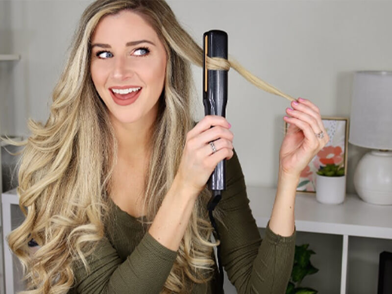 Make Wavy Hair With A Flat Iron