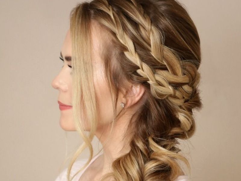 Side-Swept Mermaid Braid