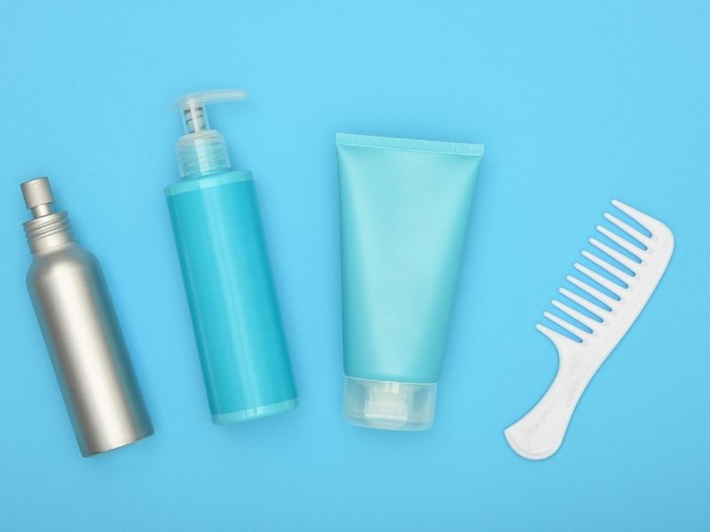 Use shampoo to maintain fresh-looking bangs