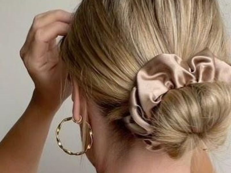 Scrunchie updo 