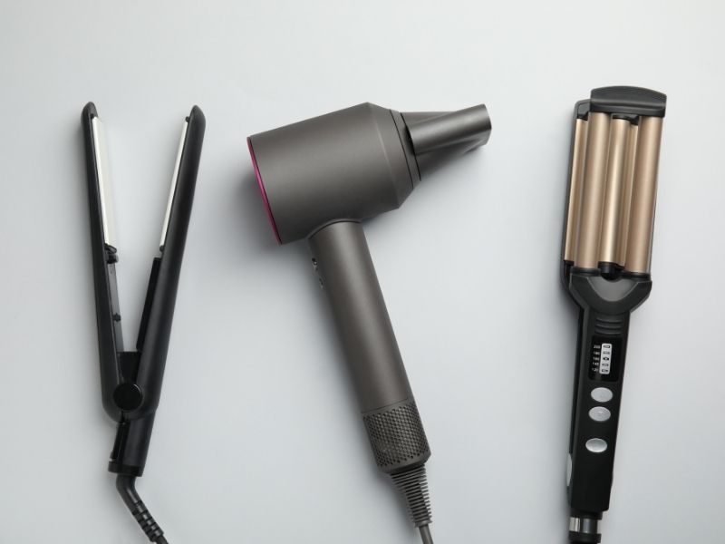 Choosing the right tools for curling hair 