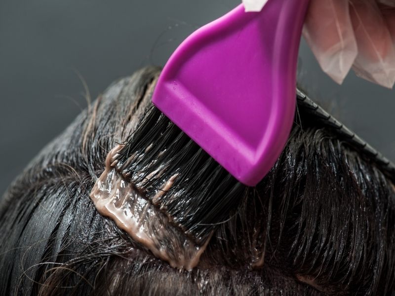 Applying hair bleaching on your scalp first will cause uneven bleached hair 