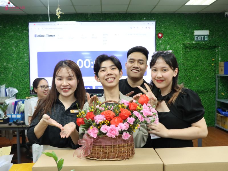 Flower Arrangement Competition