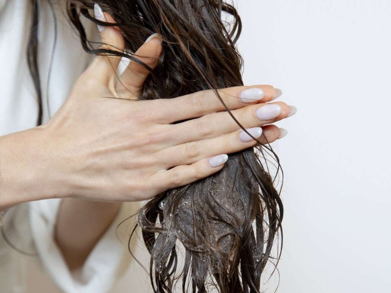 Following these simple steps, you’ll get your hair stay healthy and beautiful for a long time