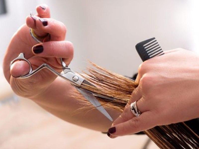 Trimming your hair is always a necessary step to keep it from getting split ends.