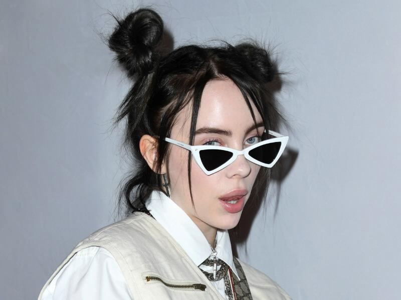 Billie Eilish new hair: Two-side bun in ink black