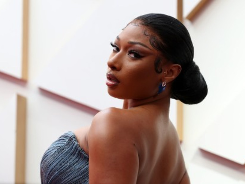 Megan Thee Stallion hairstyles: sleek bun