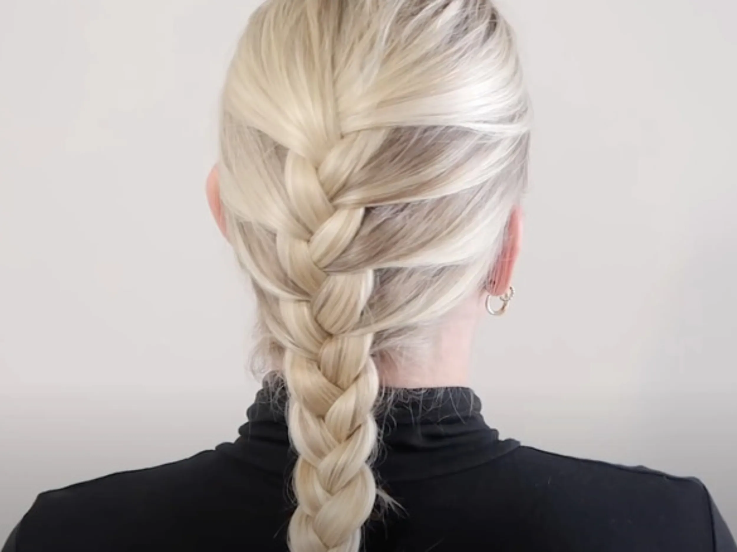 Single accent braids add subtle detail to your hairstyle